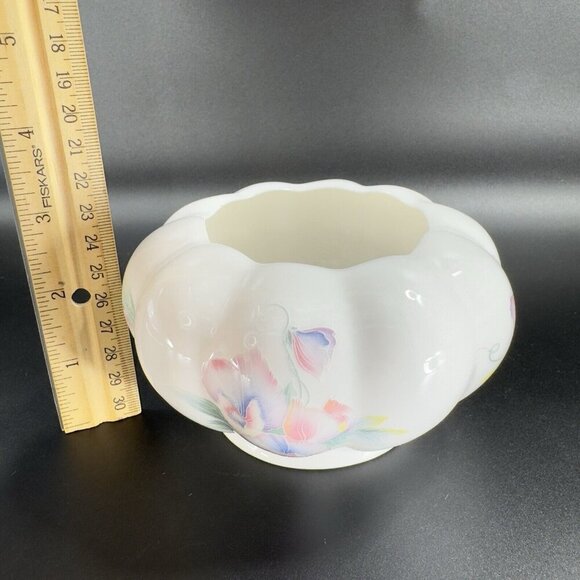 1984 Aynsley Little Sweetheart Fine Porcelain Bone China England Bowl Dish VTG - Picture 3 of 16